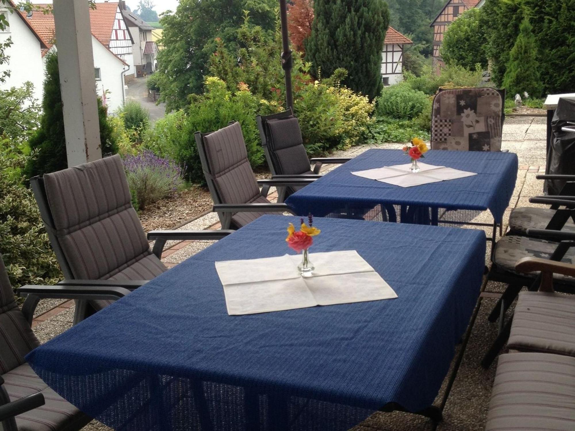 Large Detached Holiday Home In Hesse With Private Garden And Terrace Homberg  Dış mekan fotoğraf